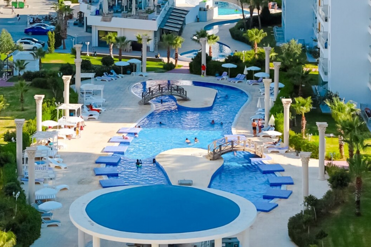 CAESAR RESORT & SPA